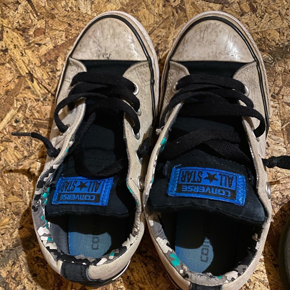 Converse
